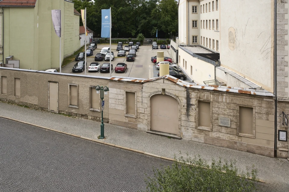 Ein Bild vom dem Parkplatz, wo früher das Geburtshaus von Bach stand